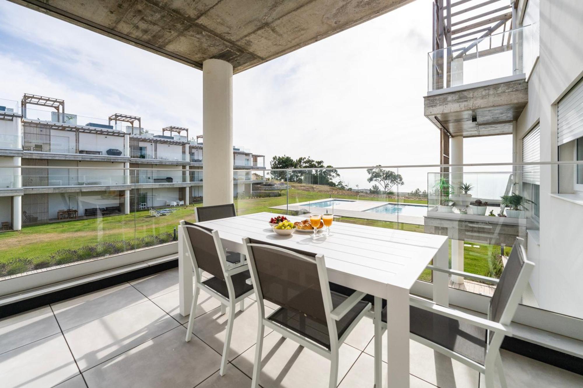 Mar A Vista - Condominium With Pool, Gym And Sea Views Nazare Luaran gambar